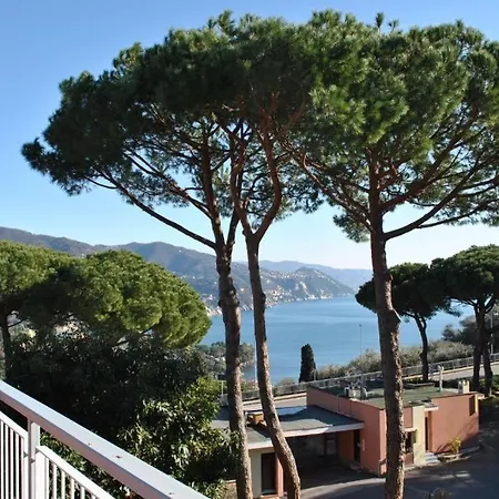 The Poet Bay - With Pool Rapallo