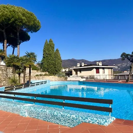 Apartament The Poet Bay - With Pool *