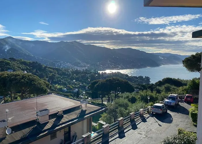 The Poet Bay - With Pool Rapallo