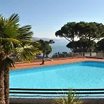 The Poet Bay - With Pool Appartamento Rapallo