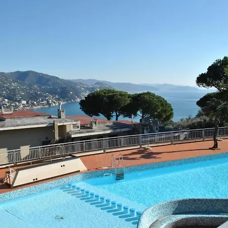 The Poet Bay - With Pool *
