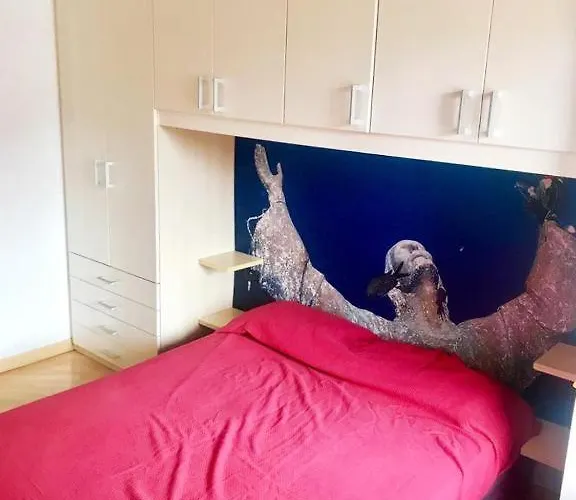 The Poet Bay - With Pool *